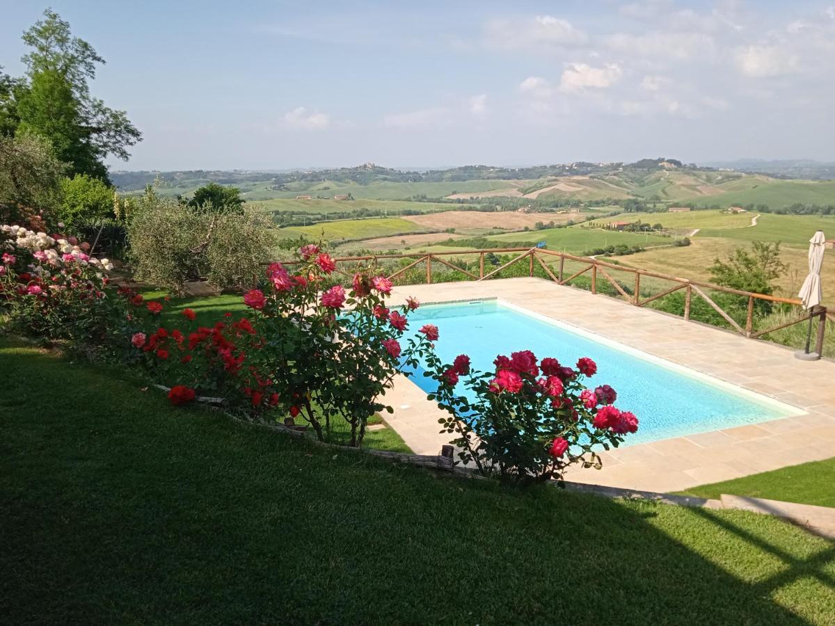 Апартаменти La Casa Di Chianni La Pieve Екстер'єр фото